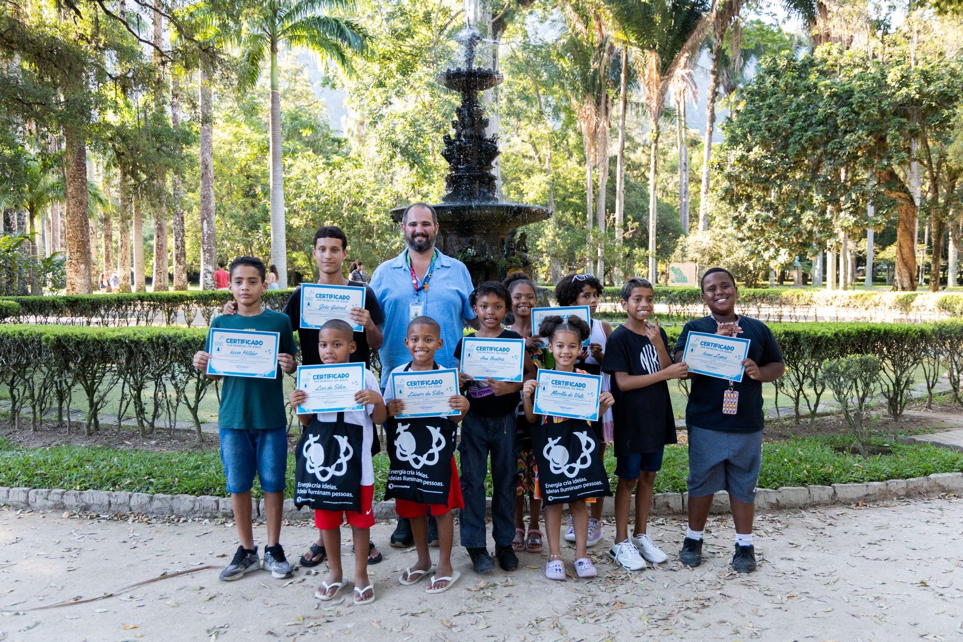 Consórcio Cristo Sustentável promove ação com crianças no Jardim Botânico para celebrar o Dia Mundial da Água