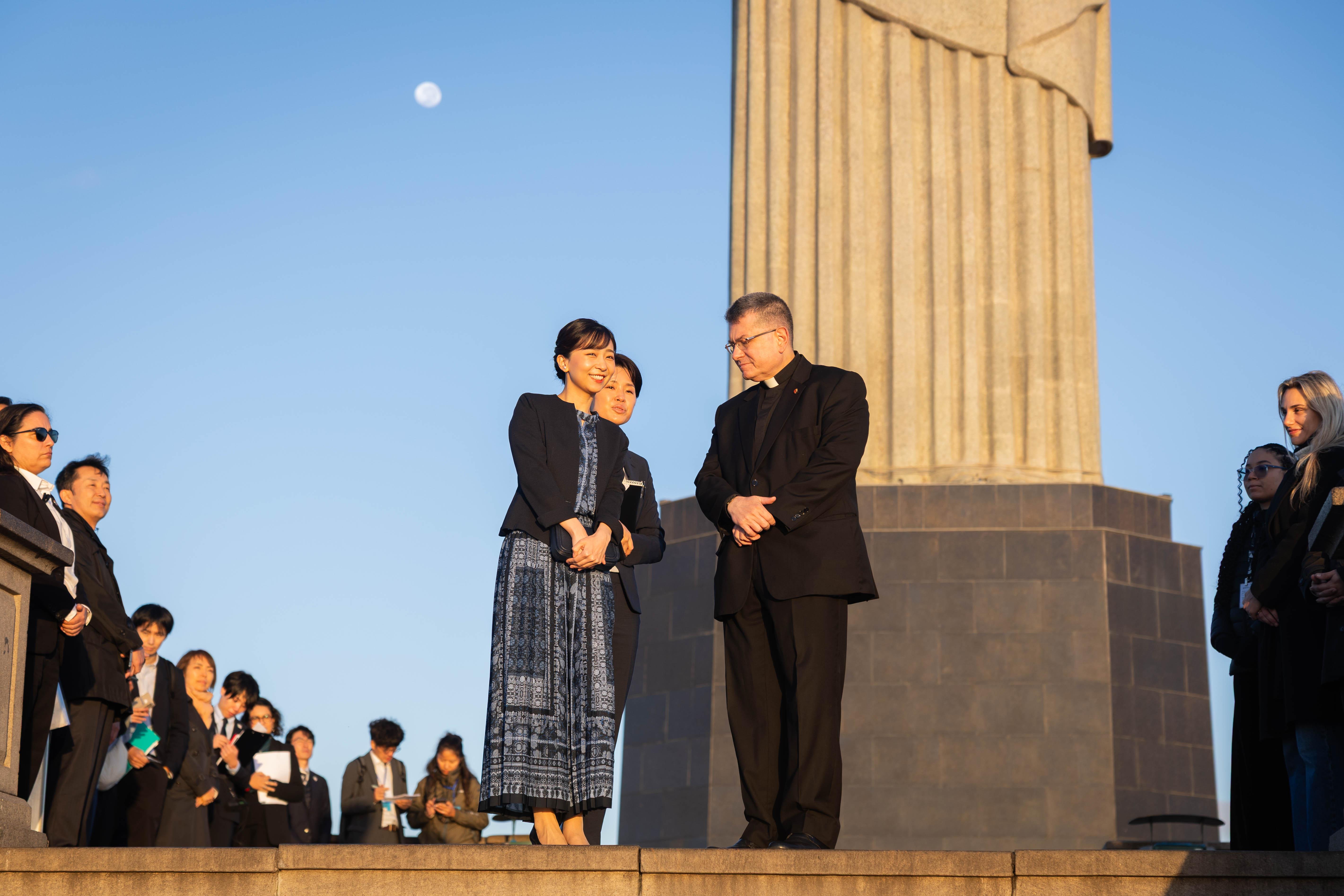 Visita de Sua Alteza Imperial do Japão a Princesa Kako ao Santuário Cristo Redentor
