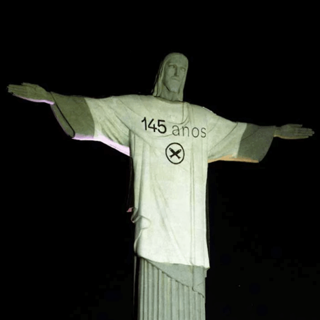 Projeção 145 Anos Hering