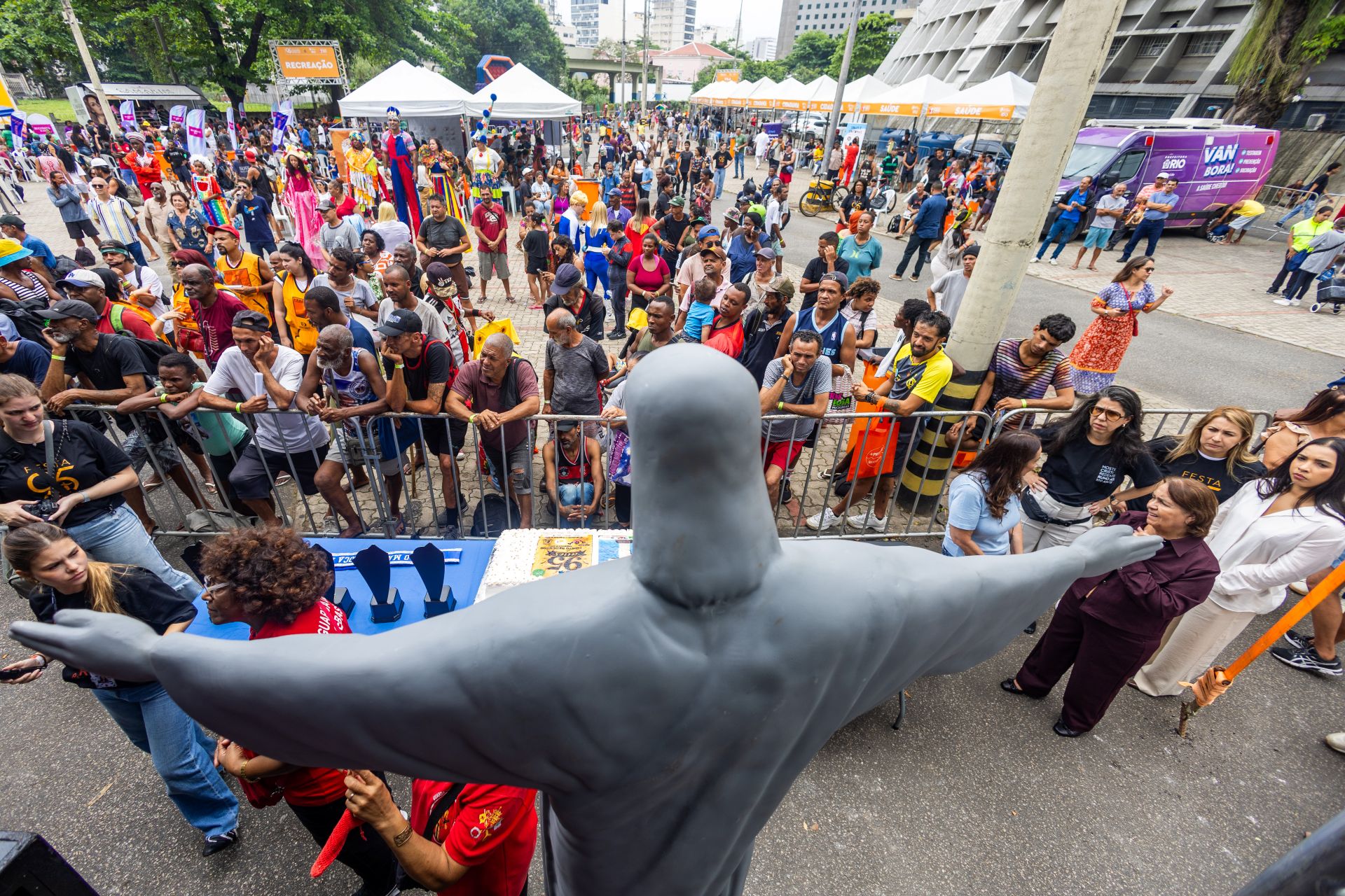 Ação De Amor Na Catedral Metropolitana Na Festa Dos 95 Anos Do Cristo Redentor